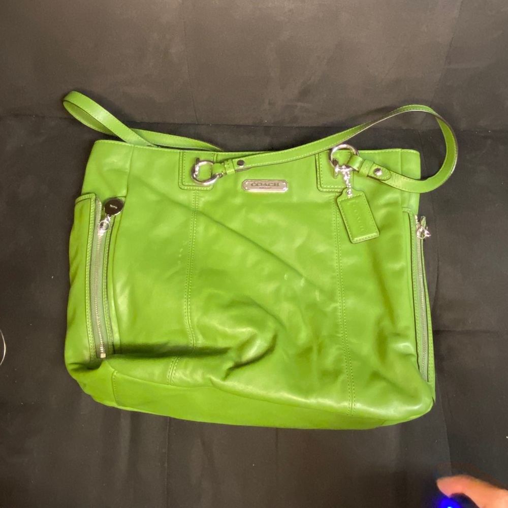 Bright green Coach Purse - Picture 5 of 5